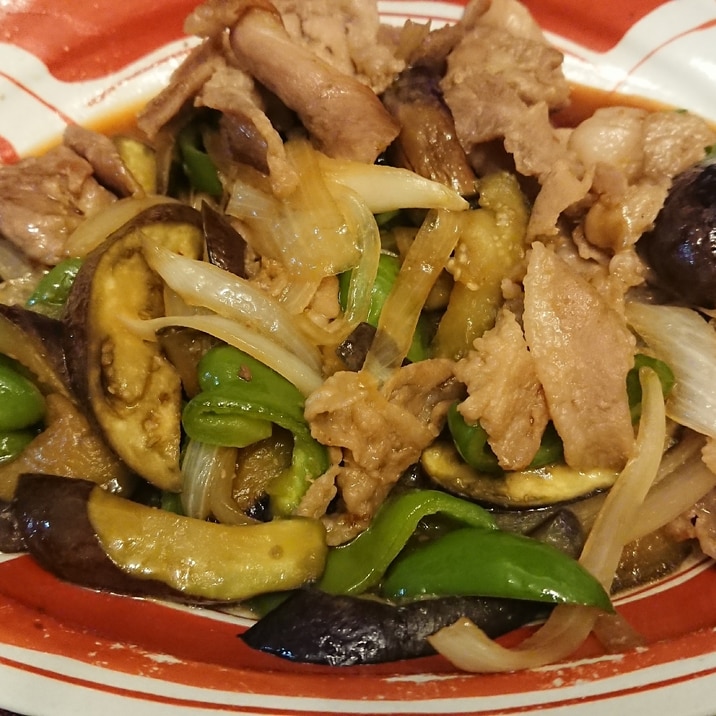 簡単!豚肉とピーマンなす玉ねぎの炒め!